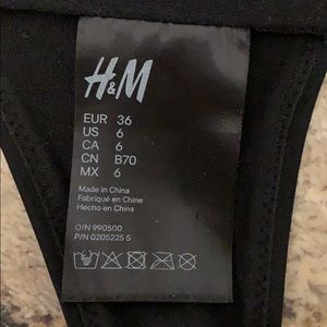 H&M Swim - Black crossover bikini top H&M Swim - Black crossover bikini top